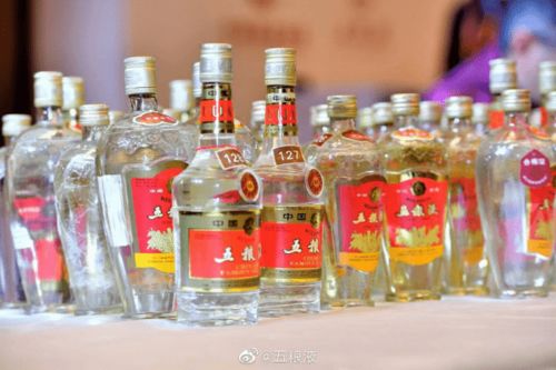 白酒产量腰斩、业绩亮眼背后的逻辑